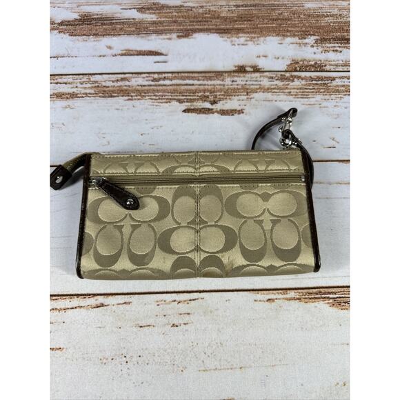 Coach Ashley Signature Sateen Zippy Wallet Wristlet – Satin Canvas Style 47520 - Picture 5 of 8